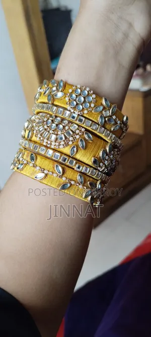 হ্যান্ড মেডে চুড়ি কালেকশন