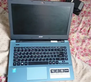 Laptop Acer Aspire 14 4GB Intel Core I3 HDD+SSD 500GB