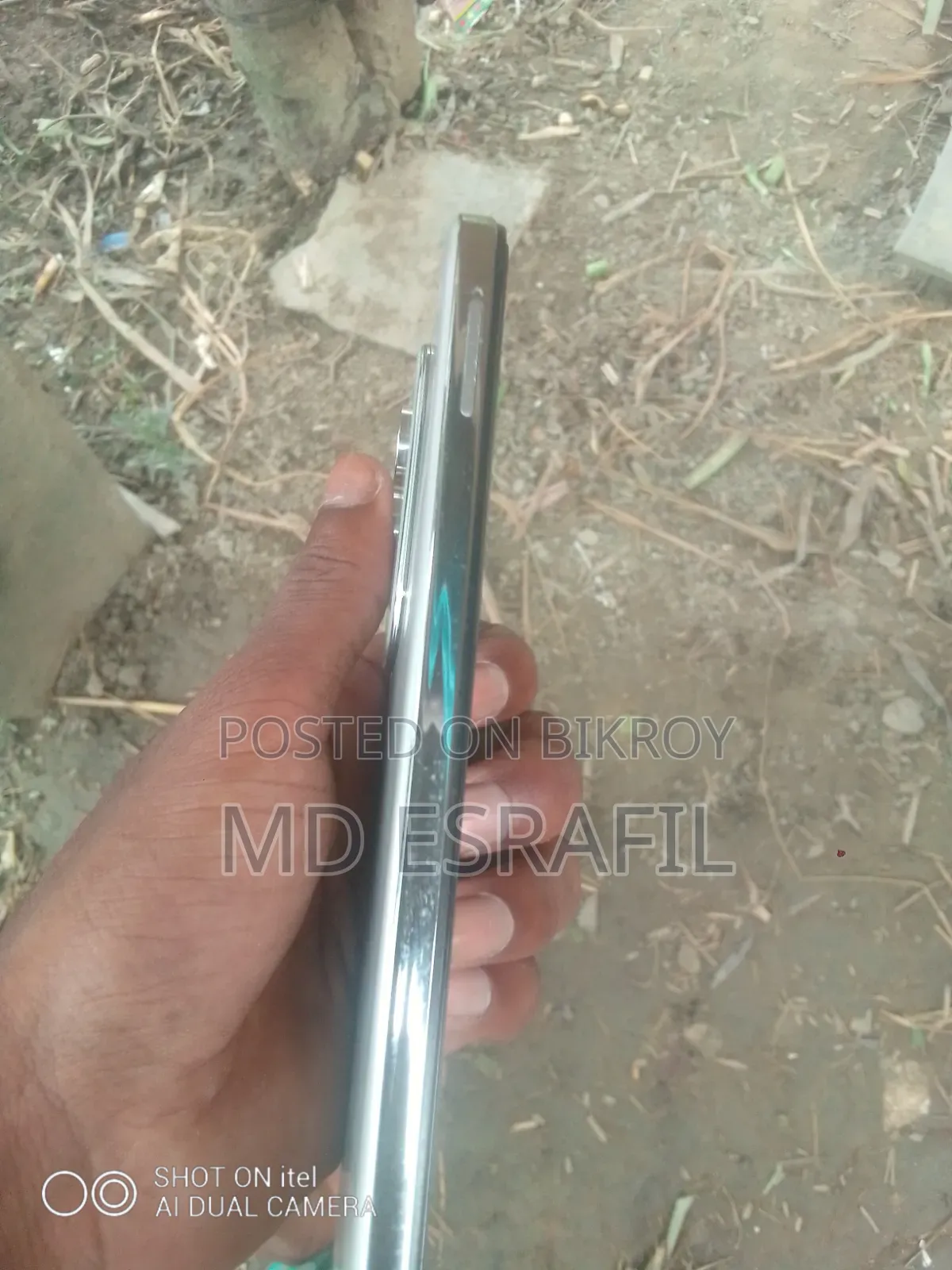 আইকিউওও জেড১০এক্স ১২৮ জিবি হোয়াইট