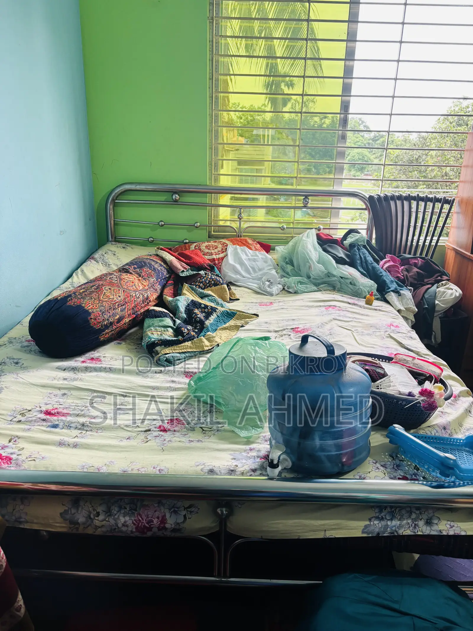 Bed / Steel Bed