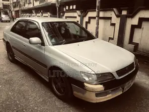 Toyota Corona Premio 1996 Pearl