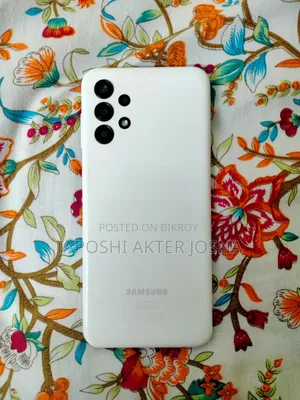 স্যামসাং গ্যালাক্সি এ১৩ (এসএম-এ১৩৭) ৬৪ জিবি সাদা
