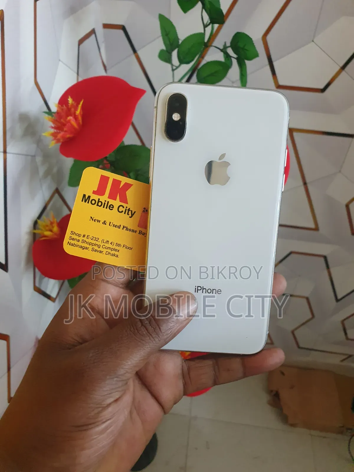 Apple iPhone XS 64 GB White