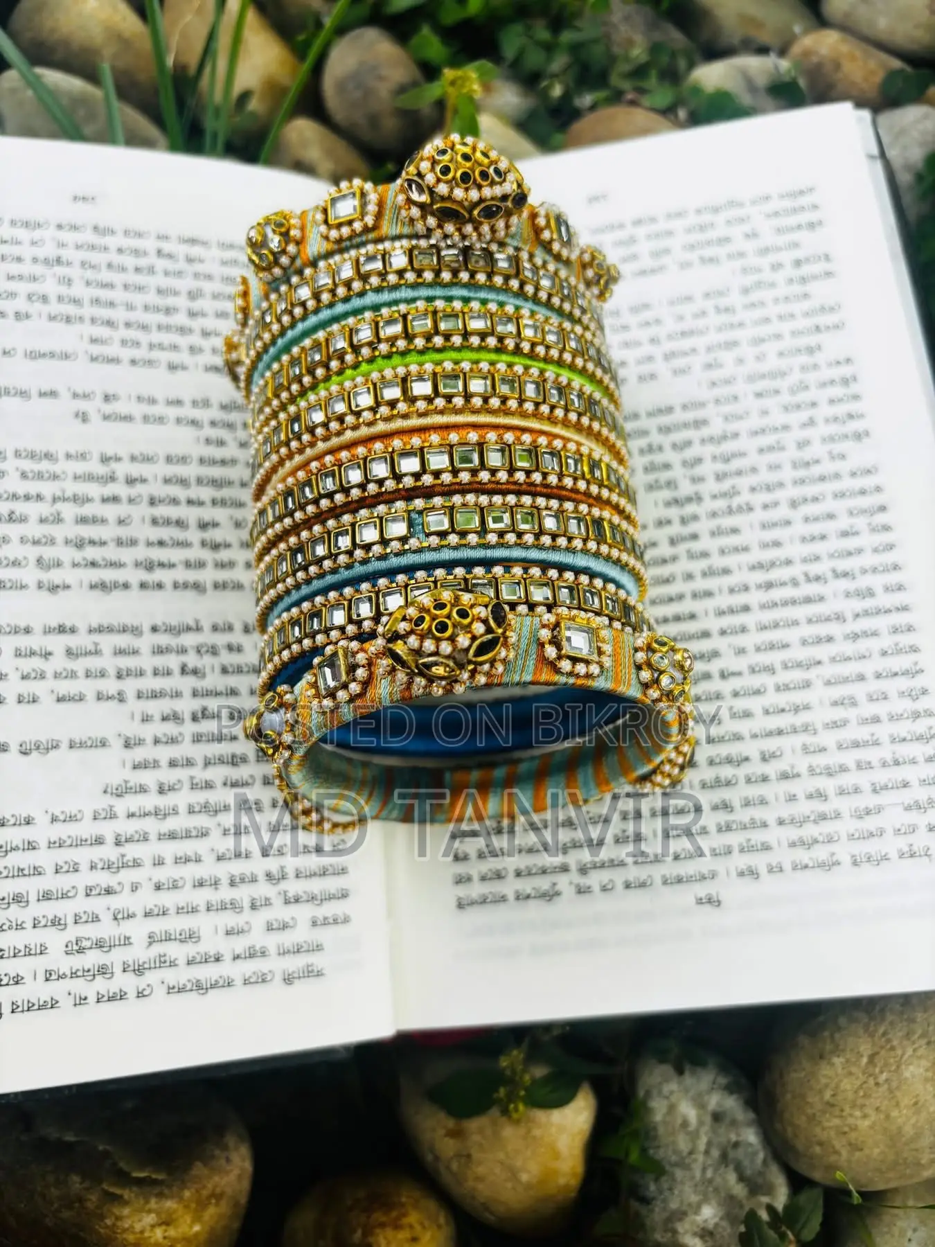 রেশমি সুতার চুরি