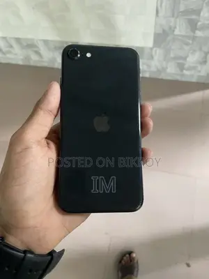 Apple iPhone SE (2020) 64 GB Black