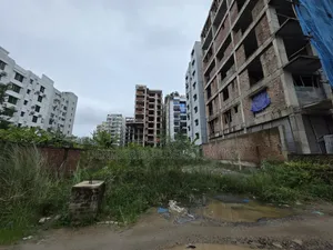 Bashundhara M block 4 katha plot for sale near 300 feet