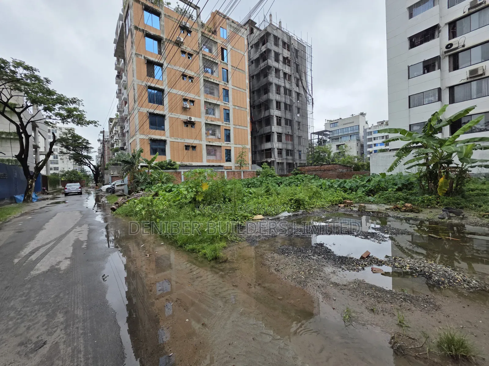 Bashundhara M block 4 katha plot for sale near 300 feet