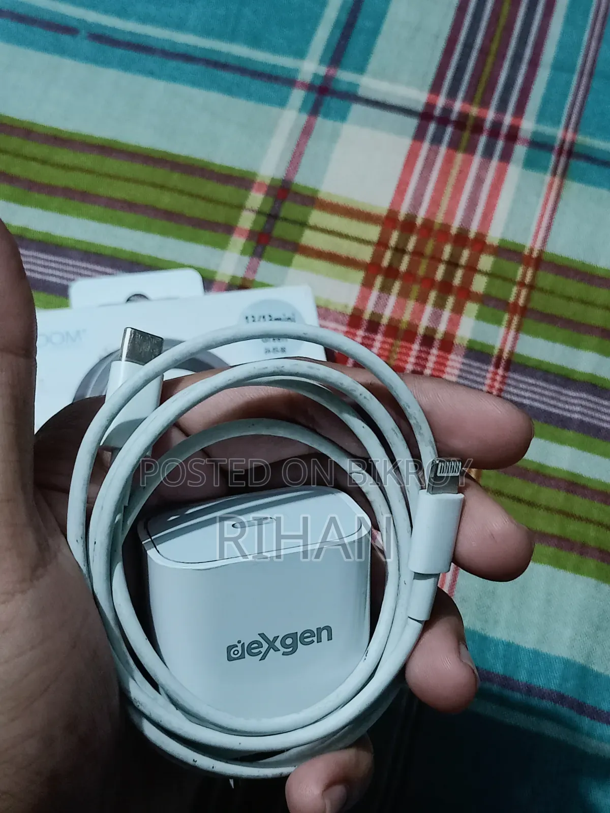 Apple 20 Watt Charger