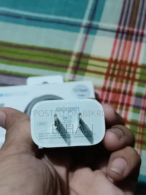 Apple 20 Watt Charger