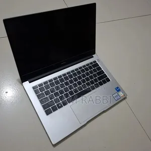 Huawei Laptop 8GB Intel Core I5 SSD 512GB