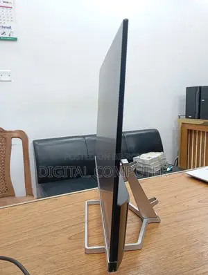 HP M22f Monitor