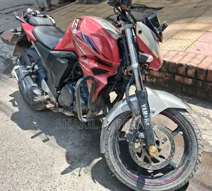 Yamaha FZS V2 2017 Red
