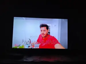 Smart TV 32 Inch Golden Plus