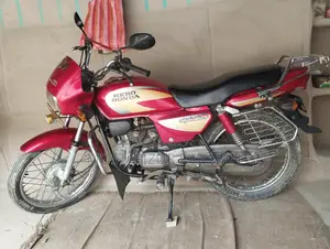 হিরো স্প্লেন্ডার প্লাস ২০০৯ রেড