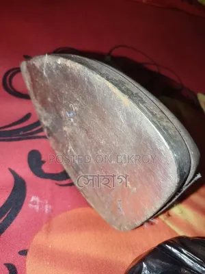 ইস্ত্রি আয়রন