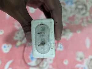 ওয়ানপ্লাস ৩০ডব্লিউ ওয়ার্প চার্জার