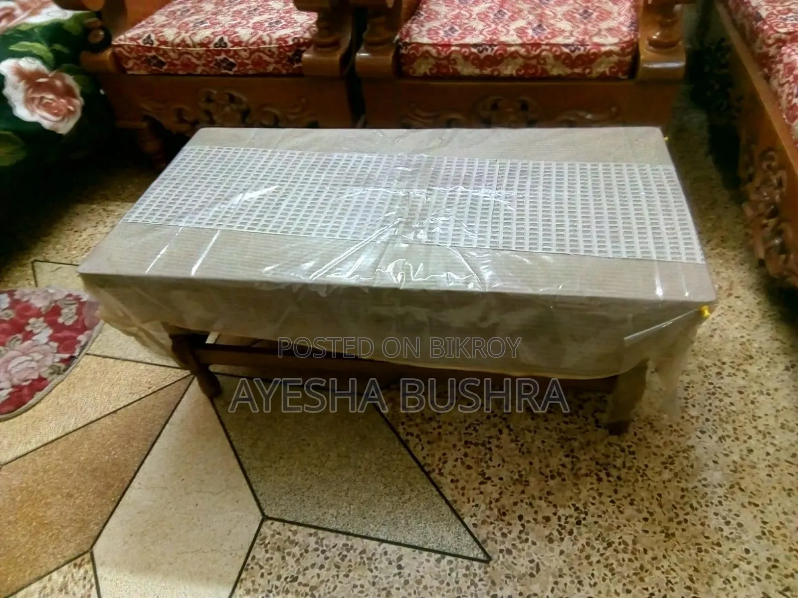 সেগুন কাঠের সোফা