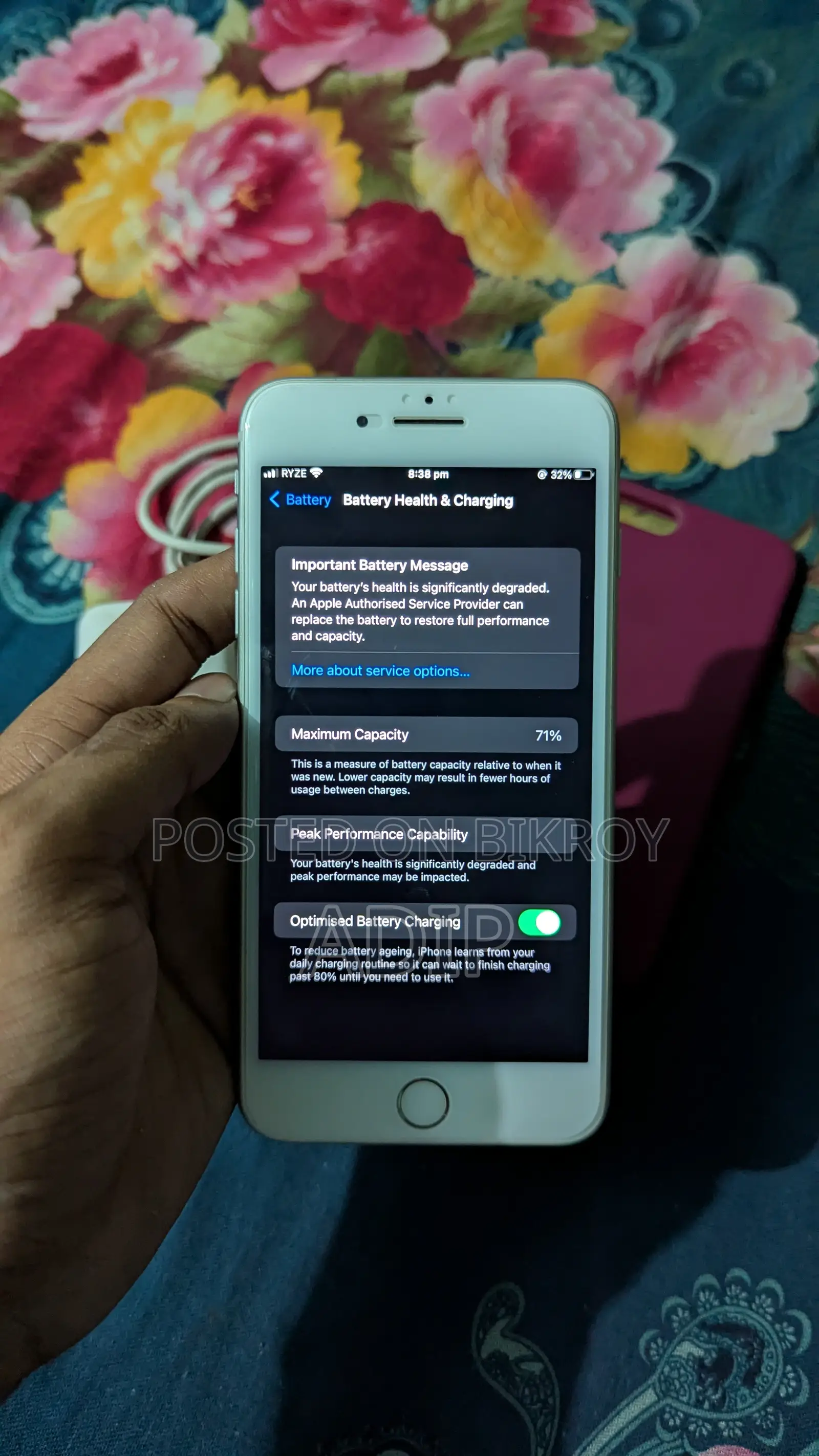 New Apple iPhone 8 Plus 64 GB White