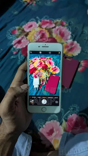 New Apple iPhone 8 Plus 64 GB White