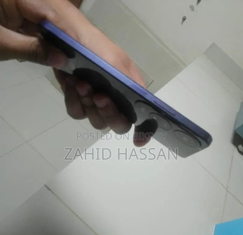 অপ্পো এ৬০ ১২৮ জিবি কালো