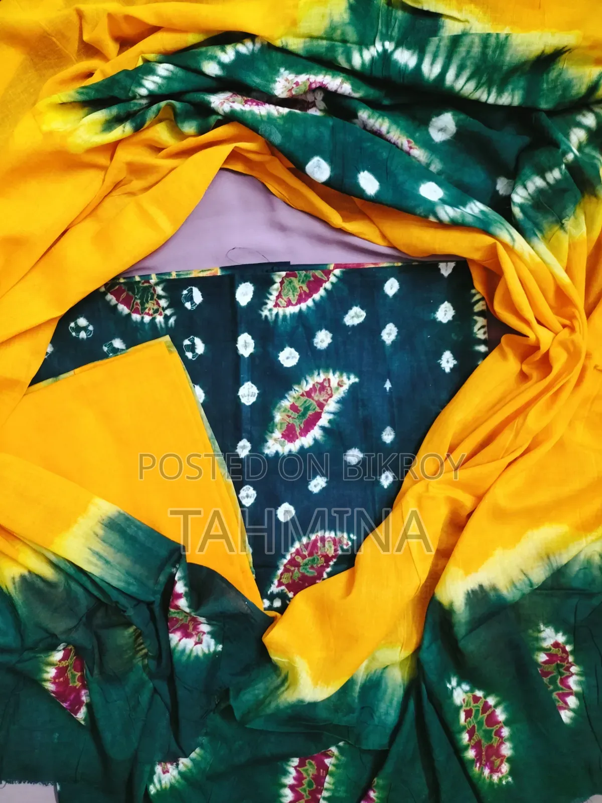 আনস্টিচ বাটিক থ্রি পিচ