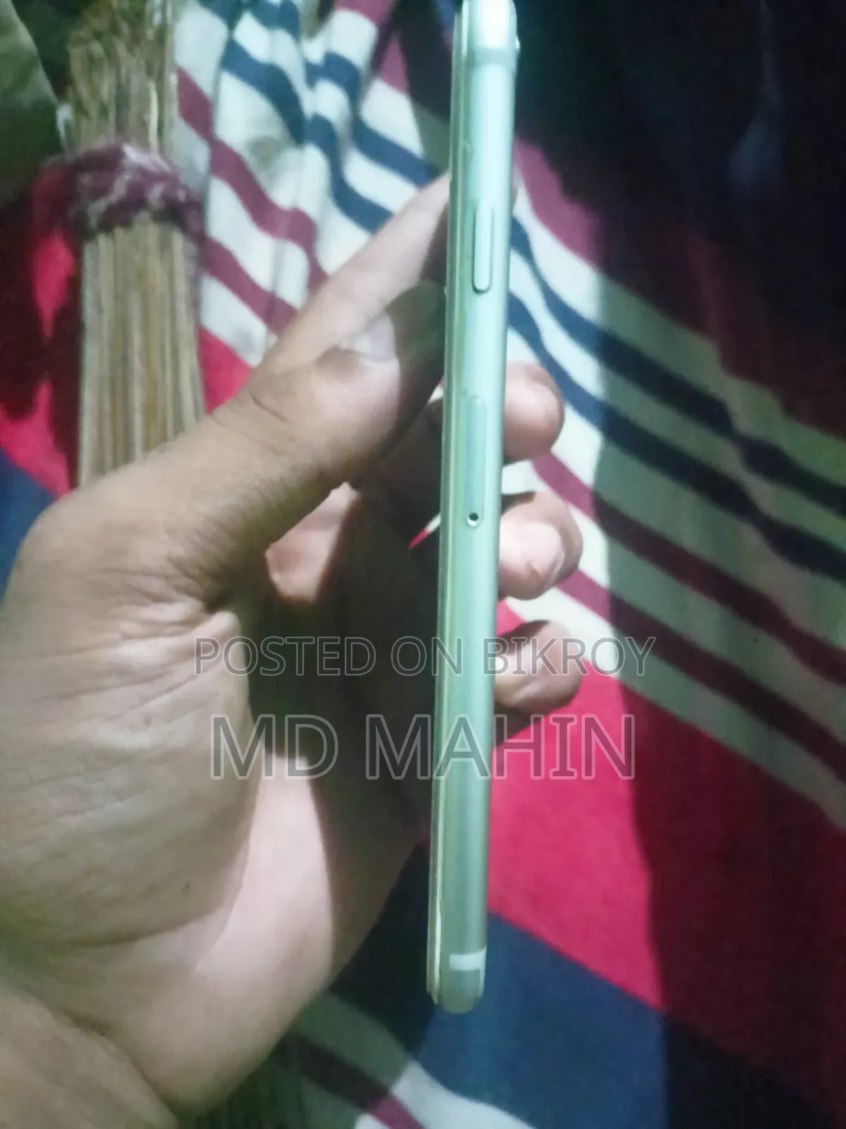 Apple iPhone 6 64 GB White