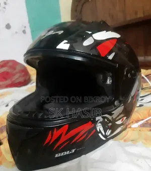 হেলমেট এক্সেসরিজ
