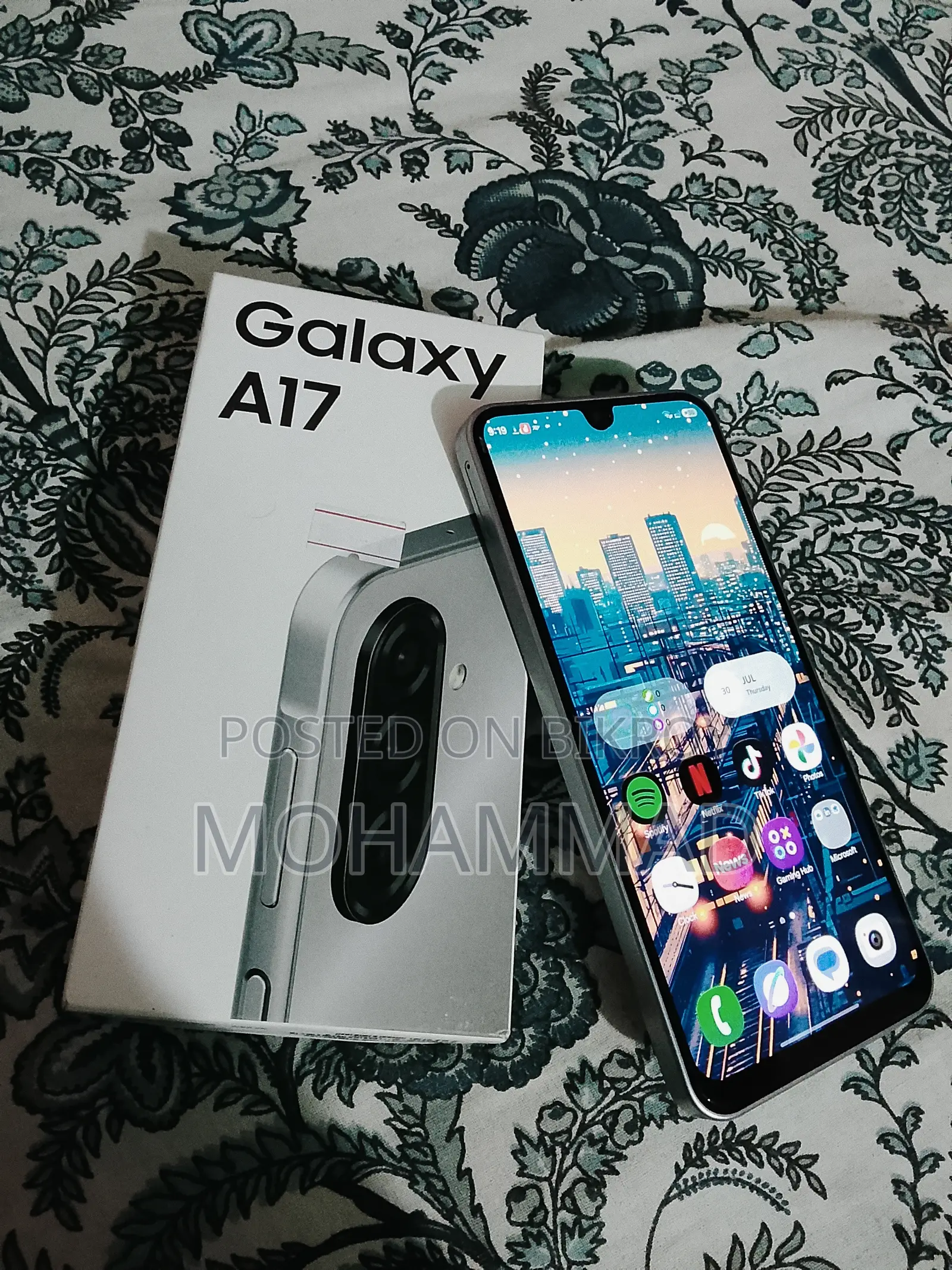 Samsung Galaxy A17 128 GB Gray