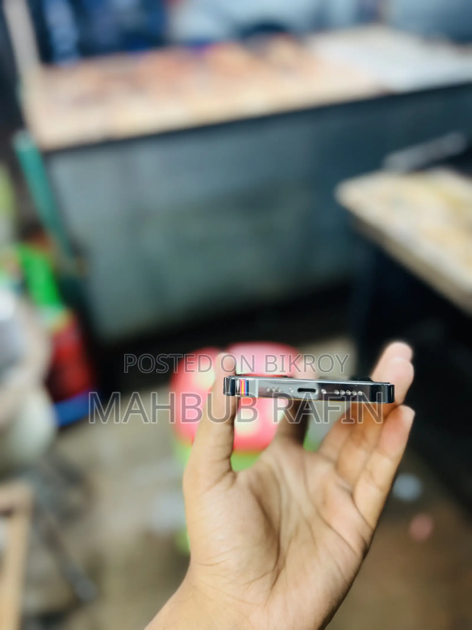 অ্যাপল আইফোন ১৪ প্রো ২৫৬ জিবি সিলভার