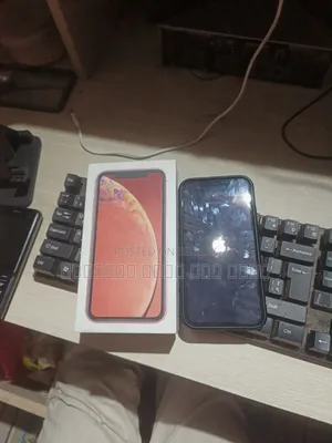 Apple iPhone XR 64 GB Orange