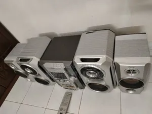 সনি এইচসিডি-আরভি৭ হাইফাই ডেক সেট