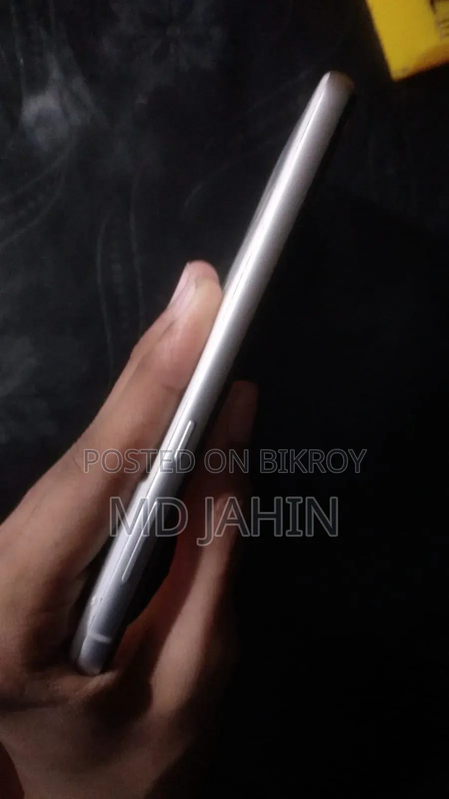 স্যামসাং গ্যালাক্সি এস২১ এফই ৫জি ১২৮ জিবি হোয়াইট