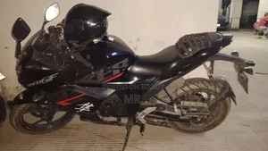 সুজুকি জিক্সার এসএফ ২০২২ ব্ল্যাক