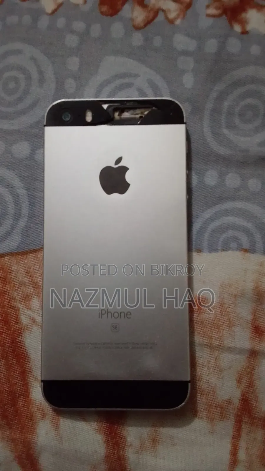 Apple iPhone SE 32 GB Gray