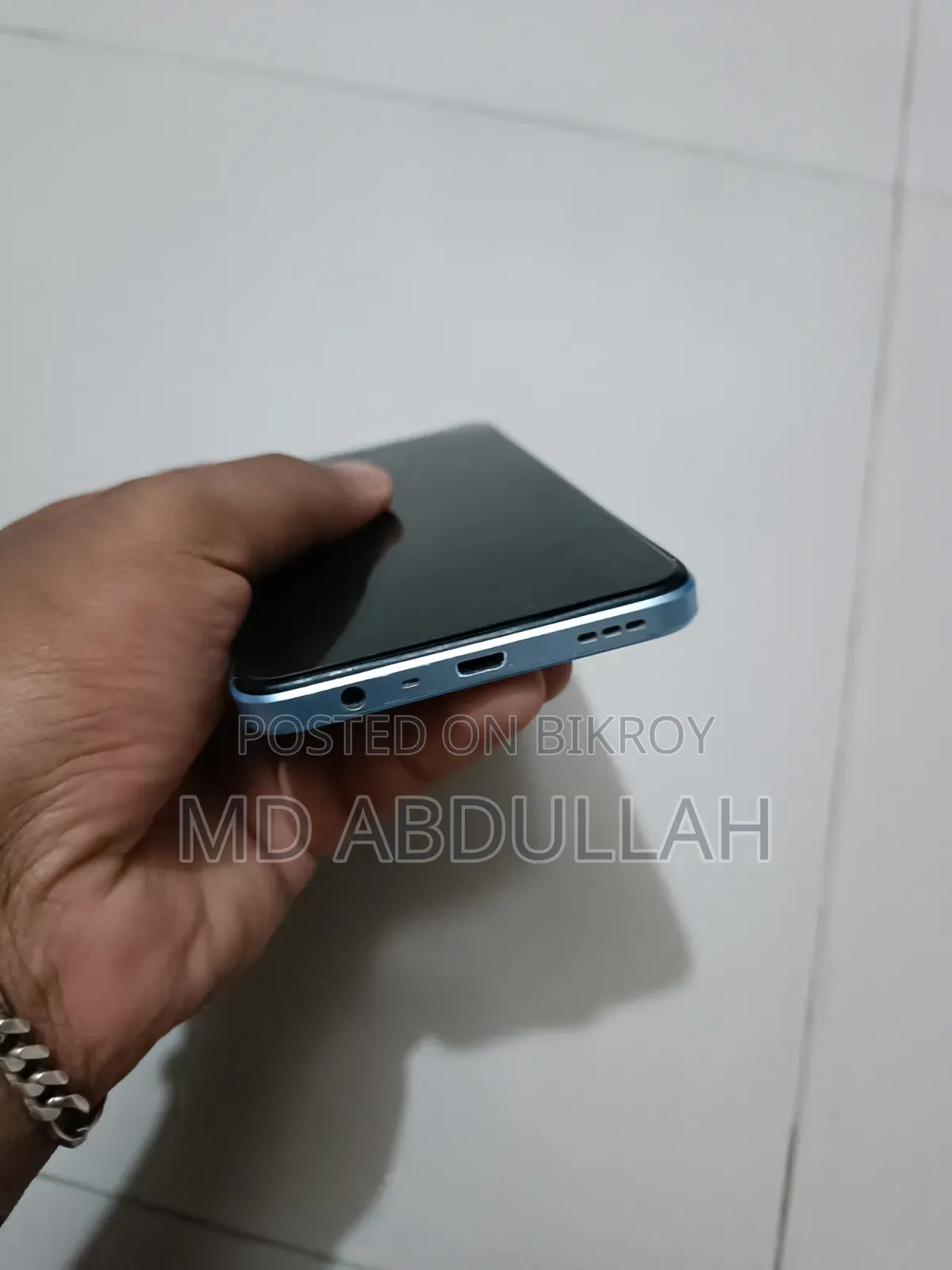 অপো এ১৭ ৬৪ জিবি ব্লু