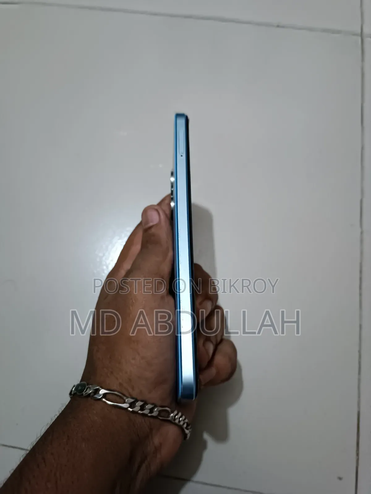 অপো এ১৭ ৬৪ জিবি ব্লু
