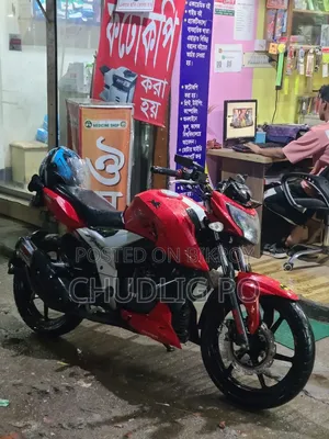 TVS Apache RTR 160 4V 2020 Red