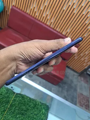 Vivo V50e 128 GB Gray