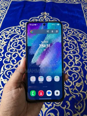 স্যামসাং গ্যালাক্সি এস২১ এফই ৫জি ১২৮ জিবি ব্ল্যাক