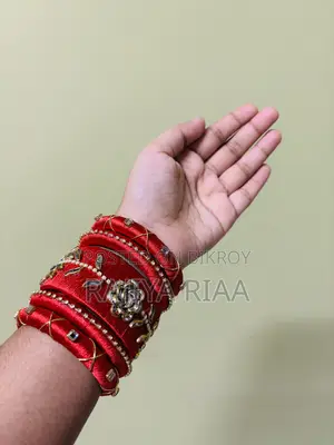 ব্রাইডাল চুড়ি