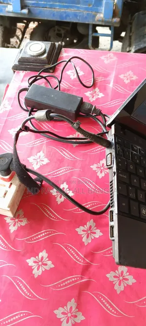Laptop HP Mini 5103 2GB Intel Atom SSD 160GB