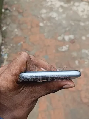 অ্যাপল আইফোন ৬ প্লাস ৬৪ জিবি সাদা