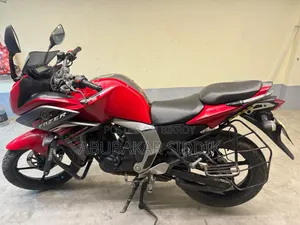 যামাহা ফেজার ভি২ ২০১৮ রেড