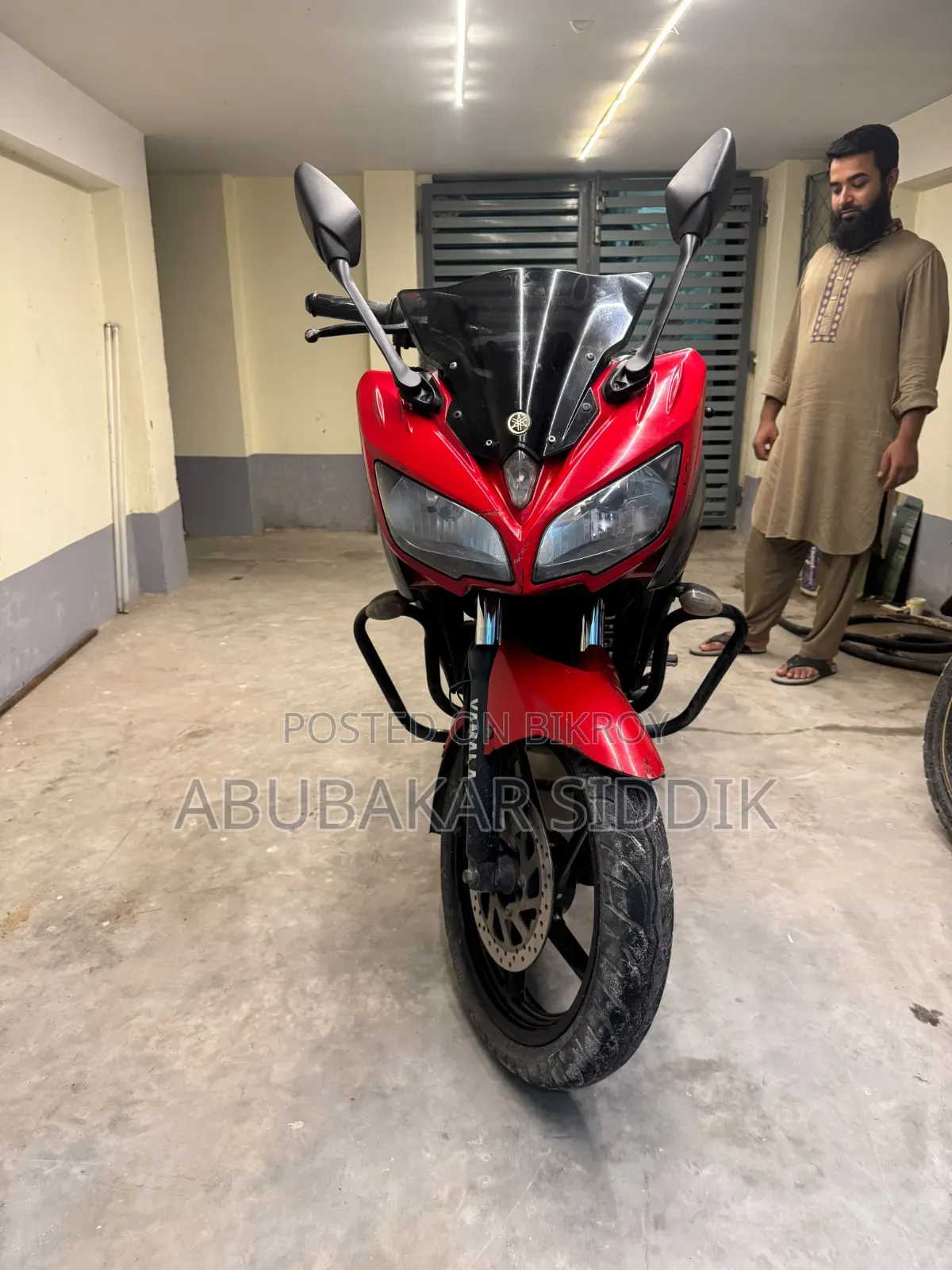 যামাহা ফেজার ভি২ ২০১৮ রেড