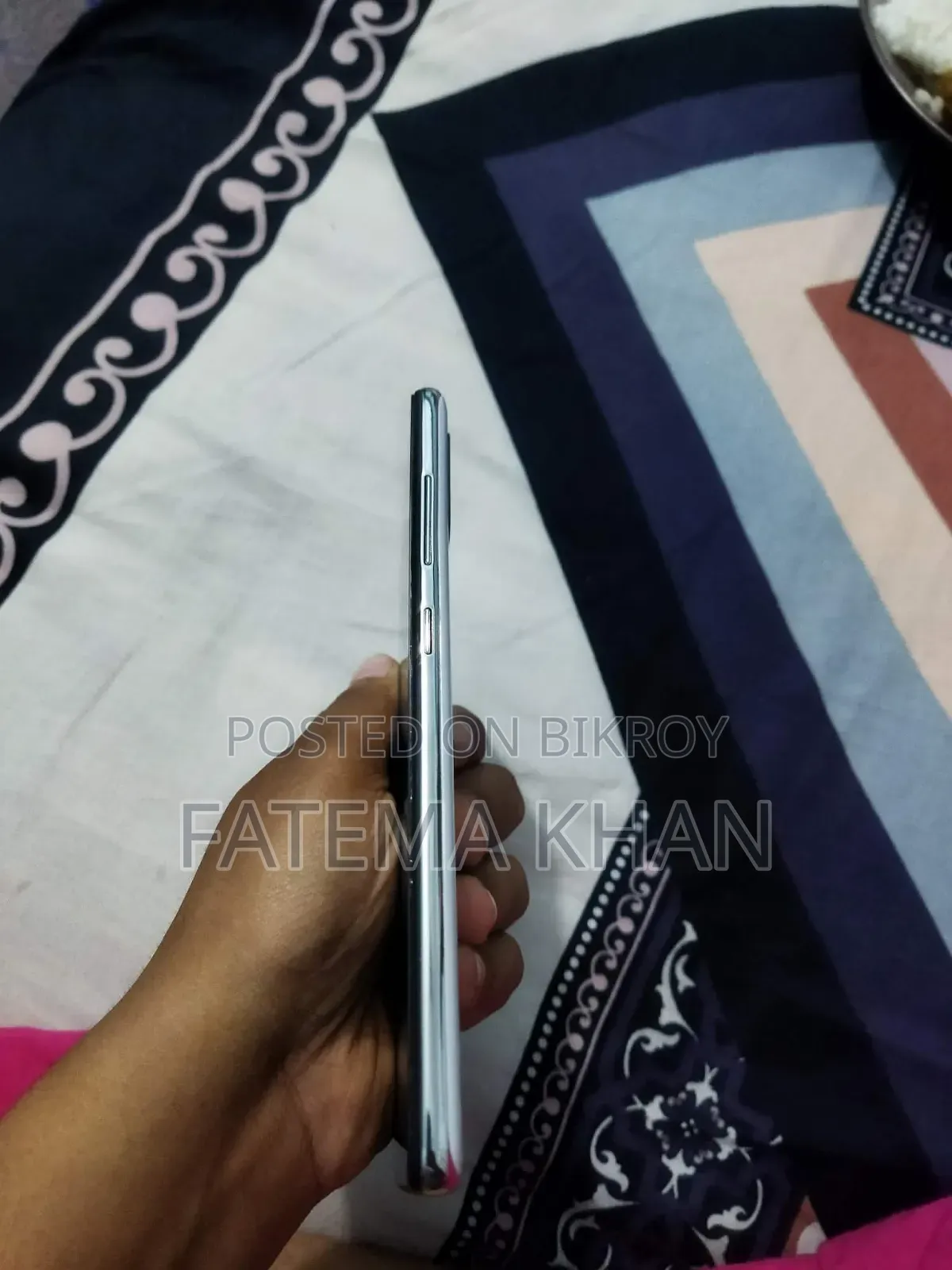 স্যামসাং গ্যালাক্সি এ৫১ ১২৮ জিবি সাদা
