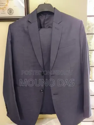 Worn once flawless condition premium suit