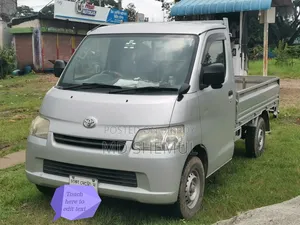 টয়োটা লাইট এইস ২০১৮