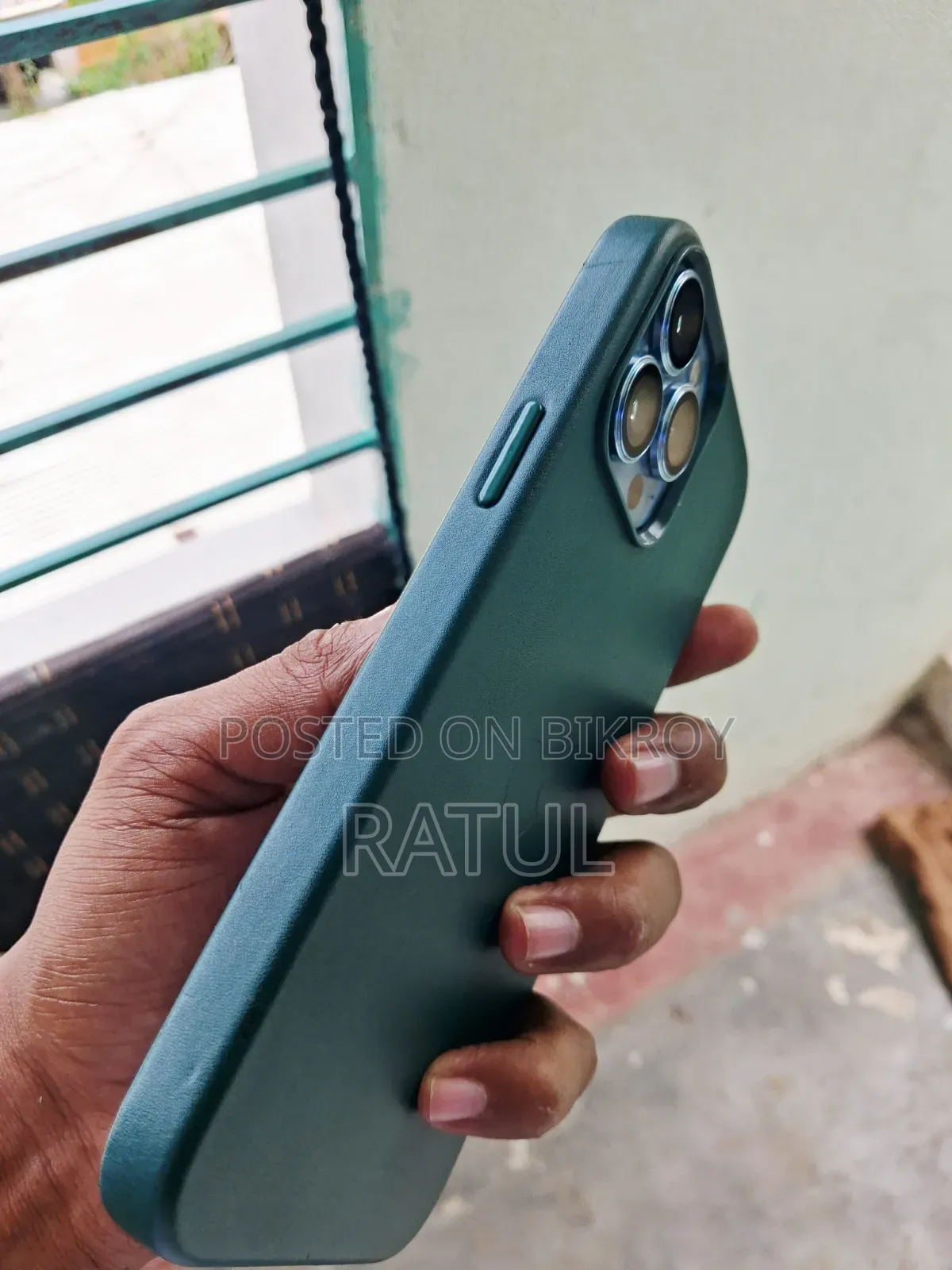 অ্যাপল আইফোন ১৩ প্রো ম্যাক্স ১২৮ জিবি ব্লু