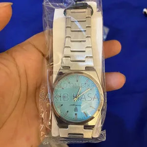 পাইকারি দামে ঘড়ি গুলো বিক্রি হবে