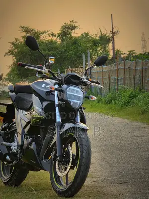 New Suzuki Gixxer 2025 Black